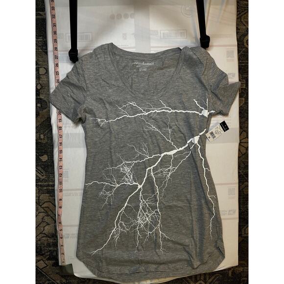 Mountain Khakis Women’s Lightning Graphic Tee Gray Women’s Small NWT - Picture 2 of 5